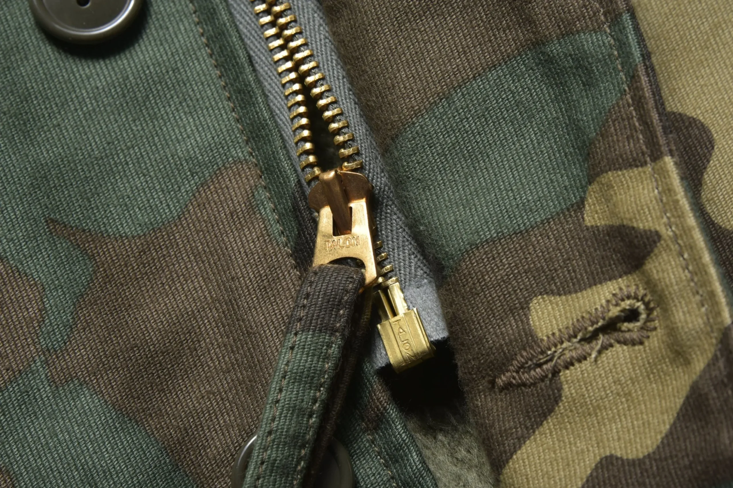 Military-The Real McCoy's A-2 Deck Jacket / Woodland Camouflage Green