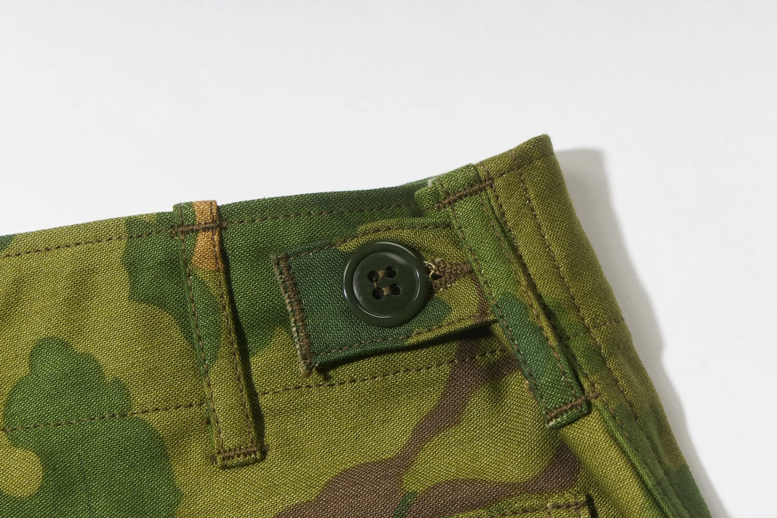 Shorts-The Real McCoy's Camouflage Civilian Shorts / Mitchell Pattern 160 Green